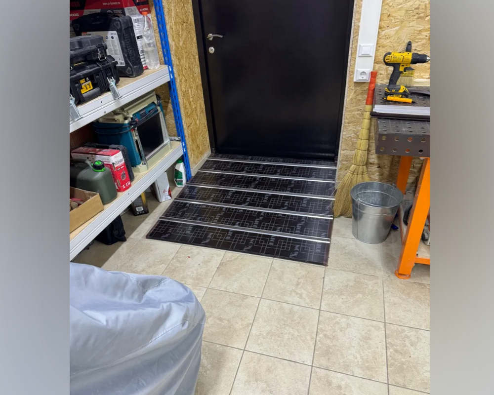 Порог одноуровневый ПС 08.900.15 Черный