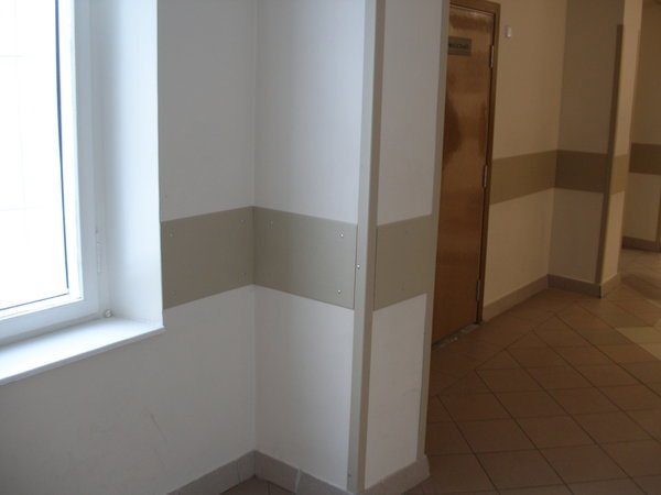 Угол ПВХ 60*60*2,7 м Белый