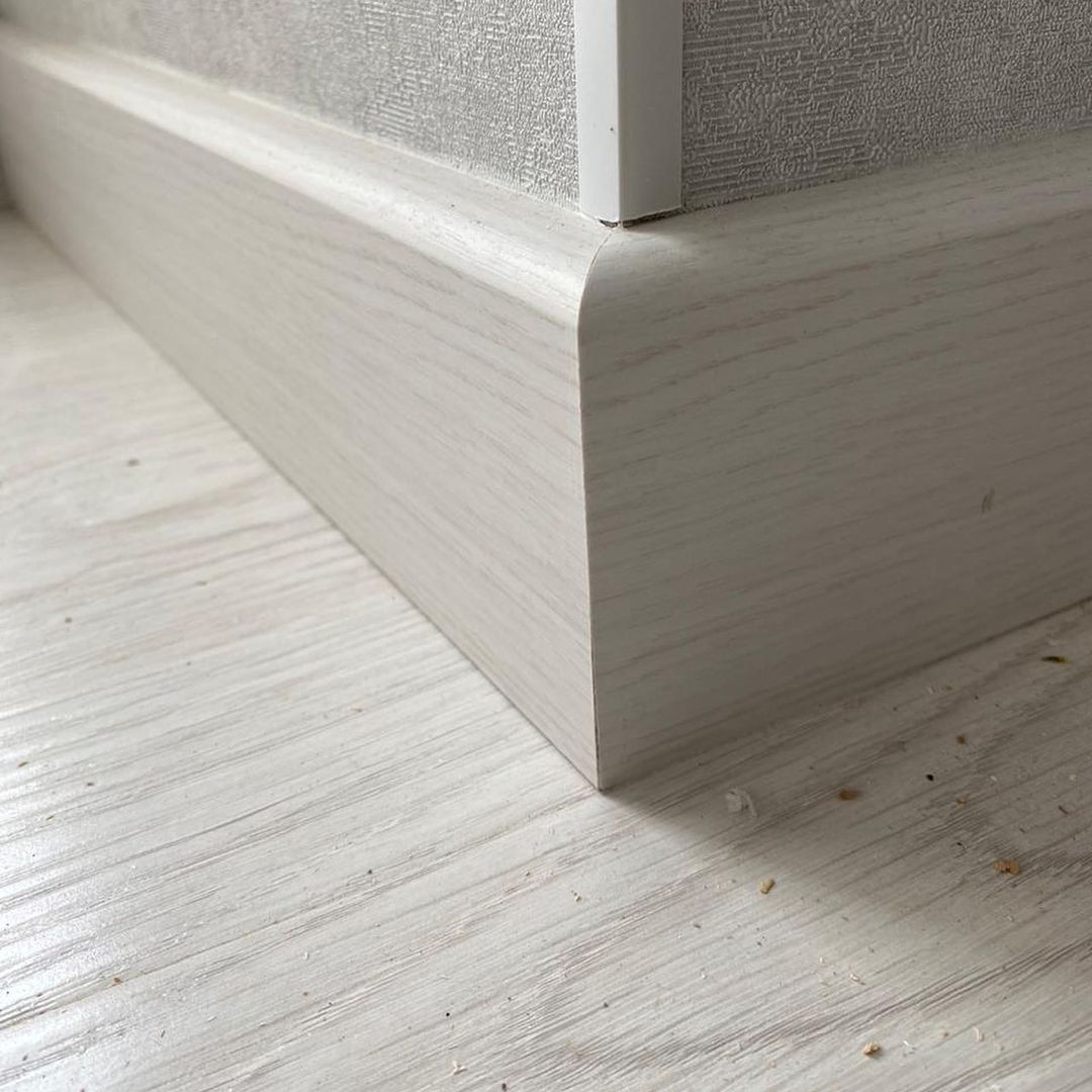 Плинтус МДФ Smartprofile Strong 80М Дуб серена графит