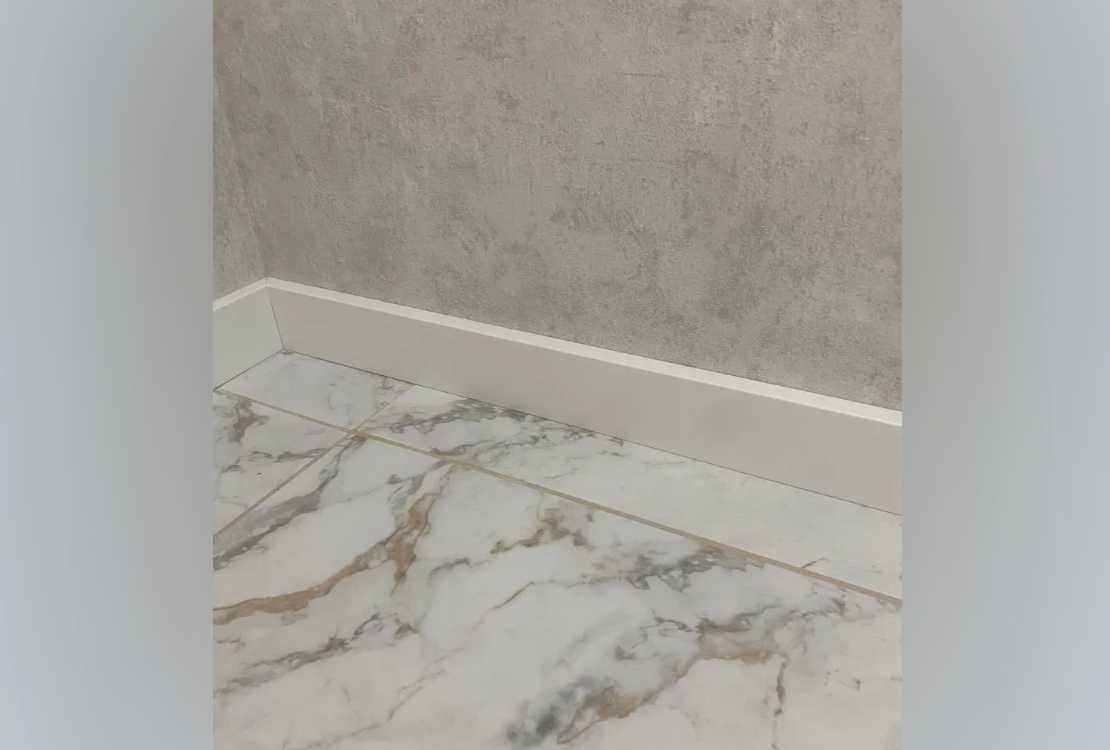 Плинтус МДФ Лука Пл 80МДФ.2700.Point line 24016