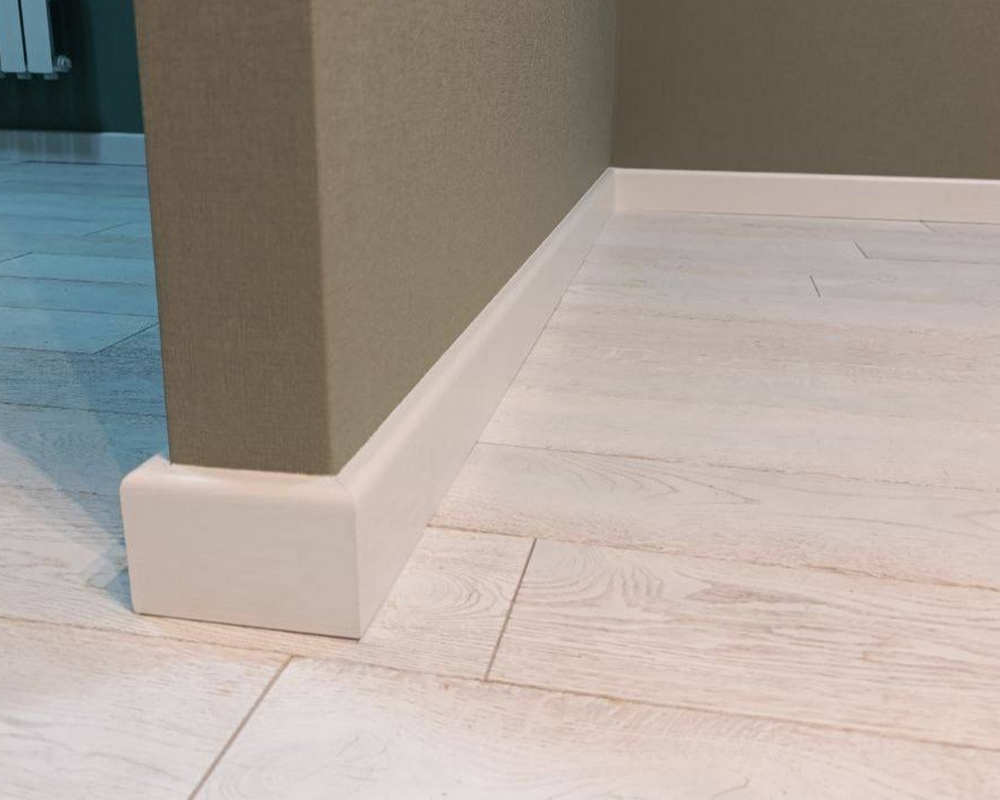 Плинтус МДФ Smartprofile Paint  80А Белый