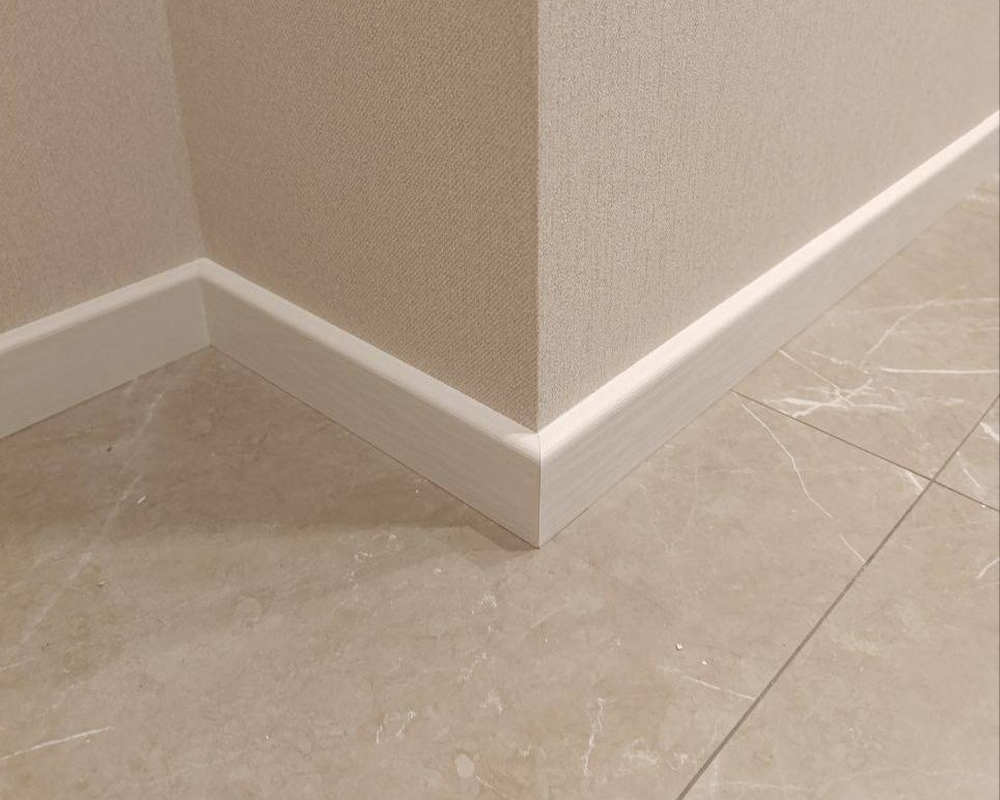 Плинтус МДФ Smartprofile Paint  80А Белый