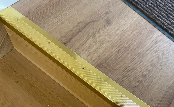 Порог угловой ПУ 02.2700.203 Шоколад