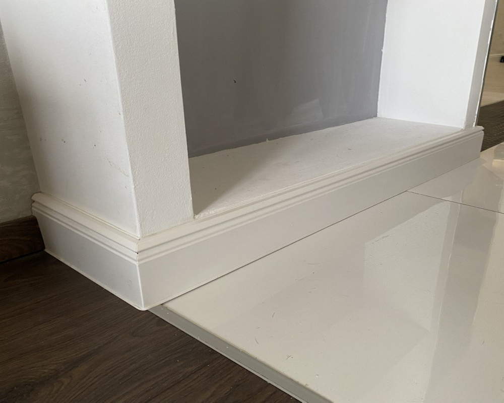 Плинтус ХДФ Dollken Cubu Hamburg Style 80мм х 2,5 м 5012 Белый