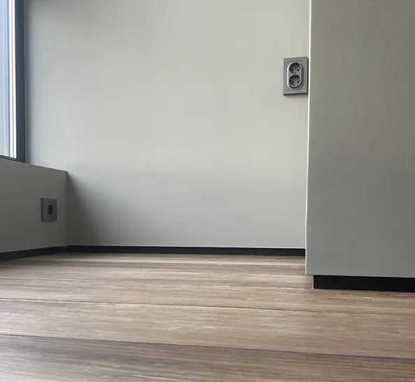 Теневой плинтус Лука Плт 44.2500.215